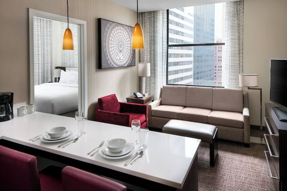 undefined Residence Inn Chicago Downtown/Loop 2