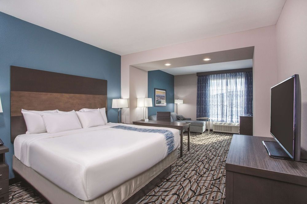 Deluxe Room, 1 King Bed, Non Smoking