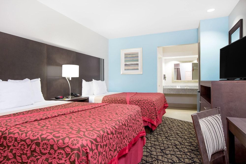 Room, 2 Queen Beds, Non Smoking