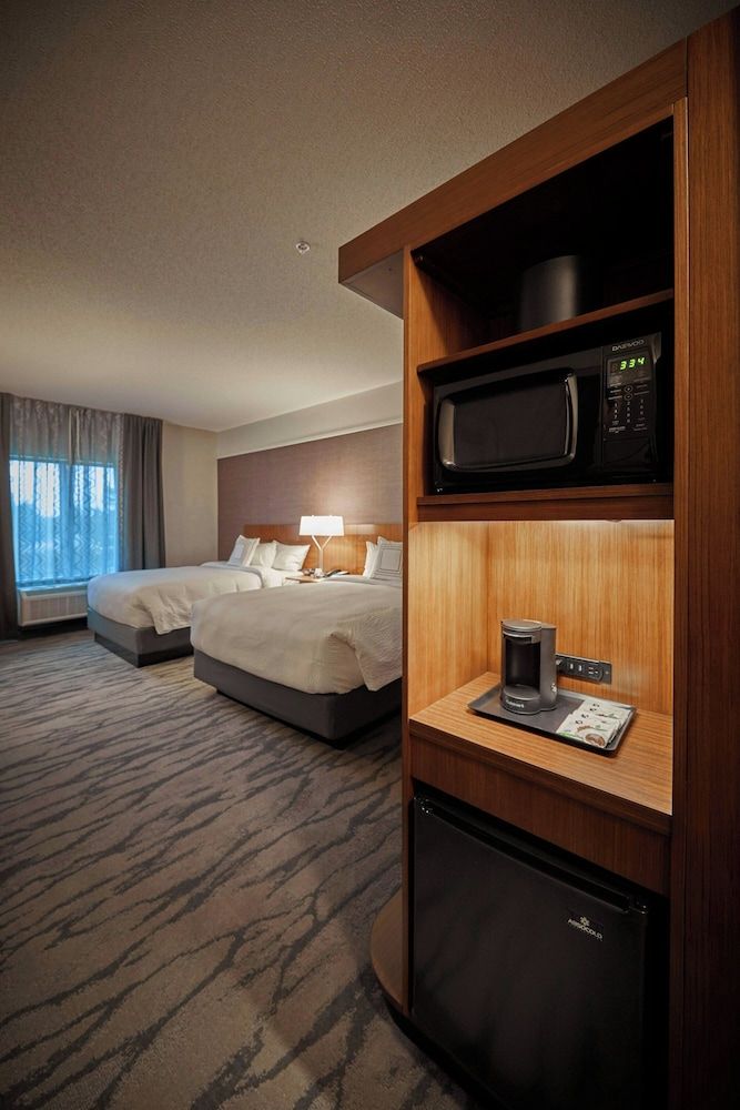 Standard Room, 2 Queen Beds (Hearing Accessible)