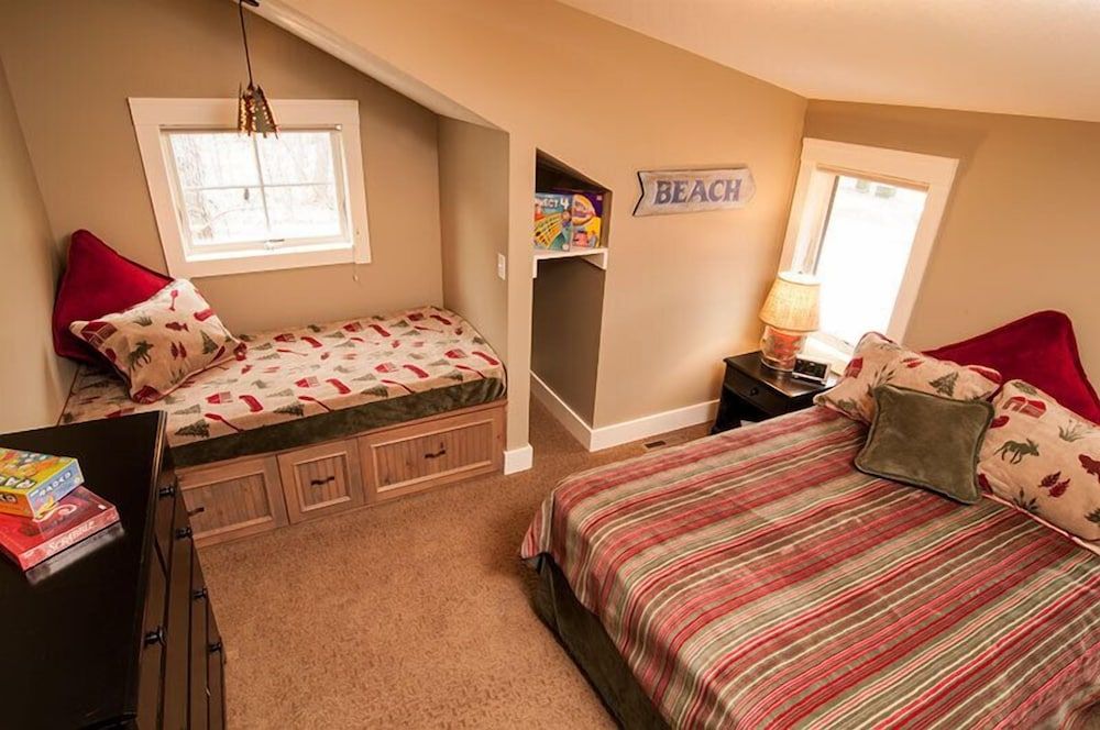 Cabin, 2 Bedrooms, Kitchen, Resort View