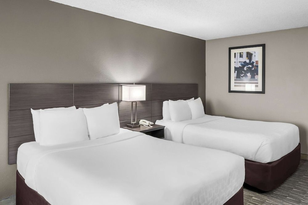 Standard Room, 2 Queen Beds, Non Smoking