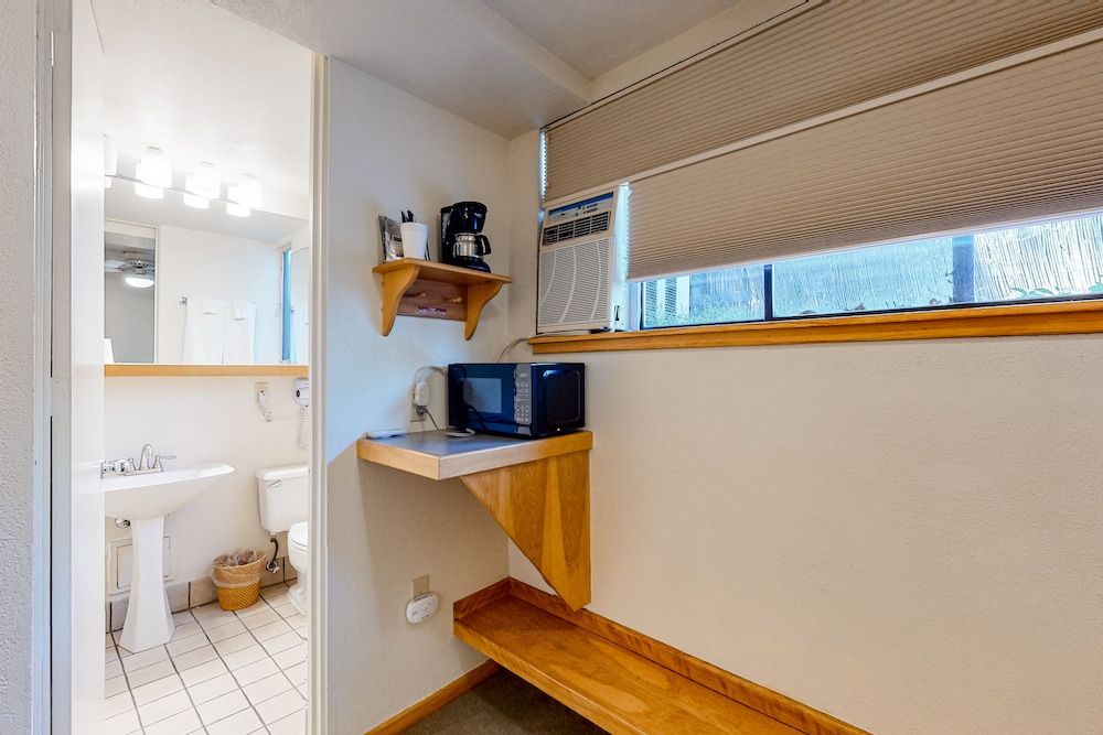 Aspen Mountain Lodge Room (Ground Floor) 3