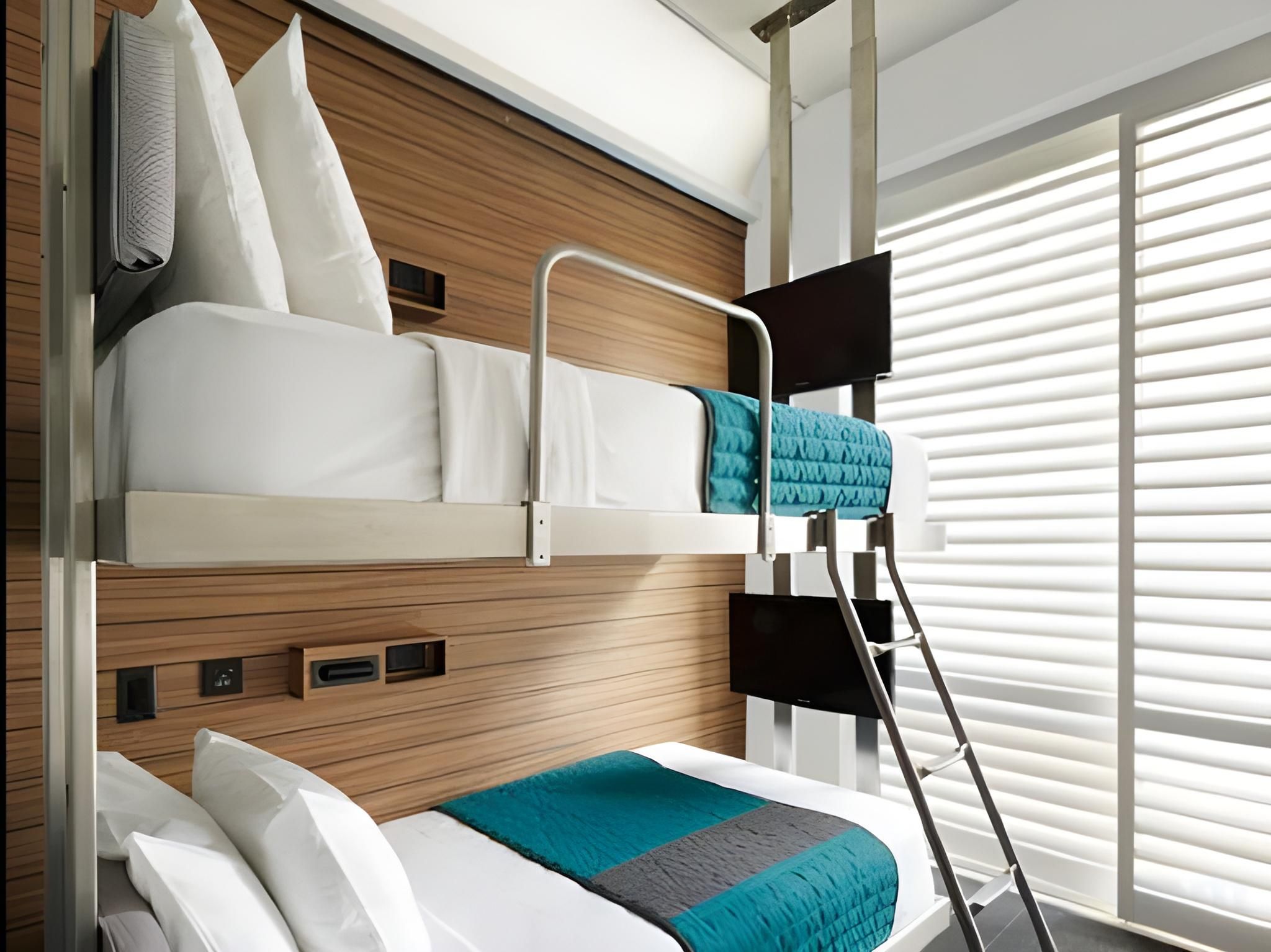 Pod Times Square Bunk Pod 2