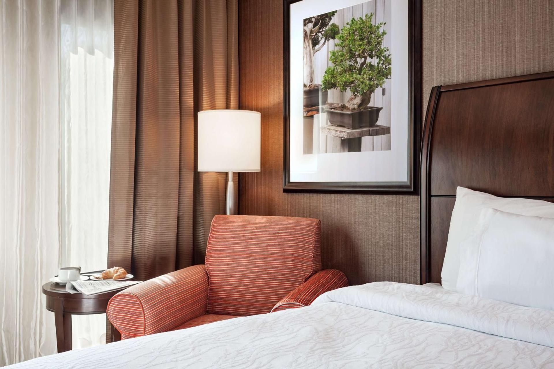 undefined Hilton Garden Inn Seattle Downtown 8