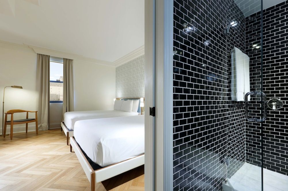 undefined Eurostars Langford 9