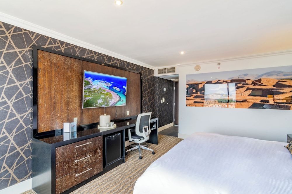 Hotel Lucerna Ciudad Juarez Lucerna Select, 1 King Bed 6