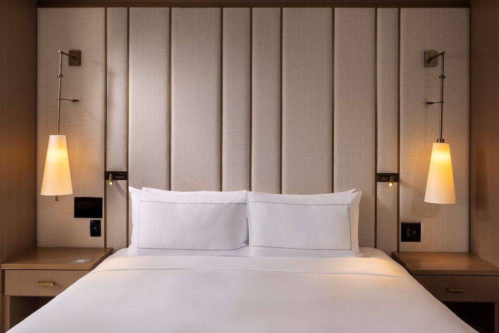 Deluxe Room, 1 King Bed, Non Smoking
