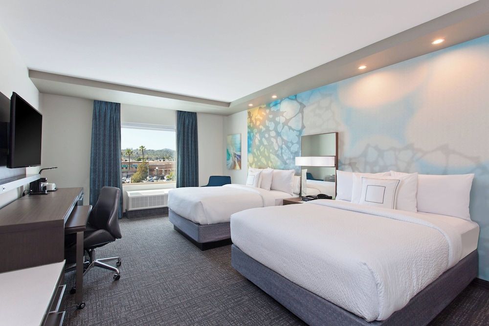 Room, 2 Queen Beds, Non Smoking