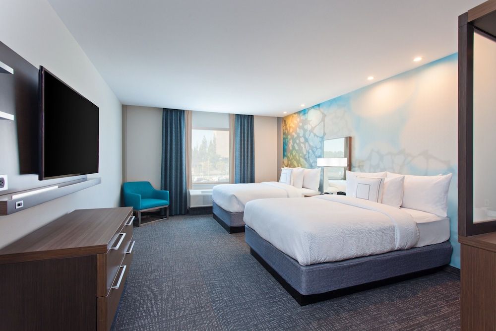 Room, 2 Queen Beds, Non Smoking