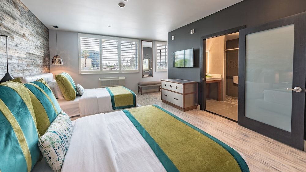 Lexen Hotel North Hollywood Preferred Room, 2 Queen Beds Accessible