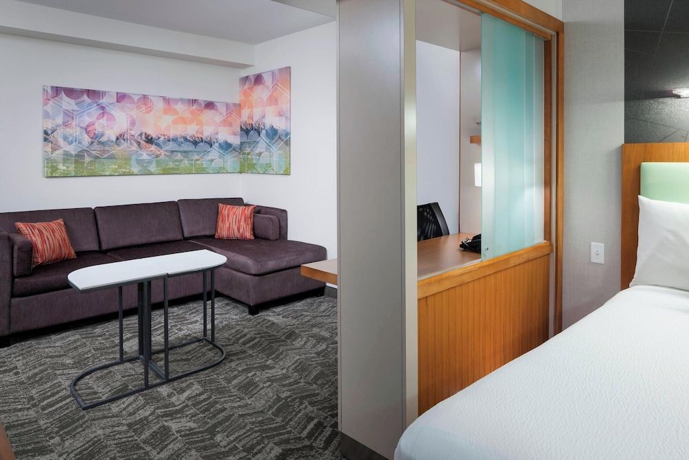 Studio, Multiple Beds, Non Smoking (Mobility/Hearing Accessible, Tub)
