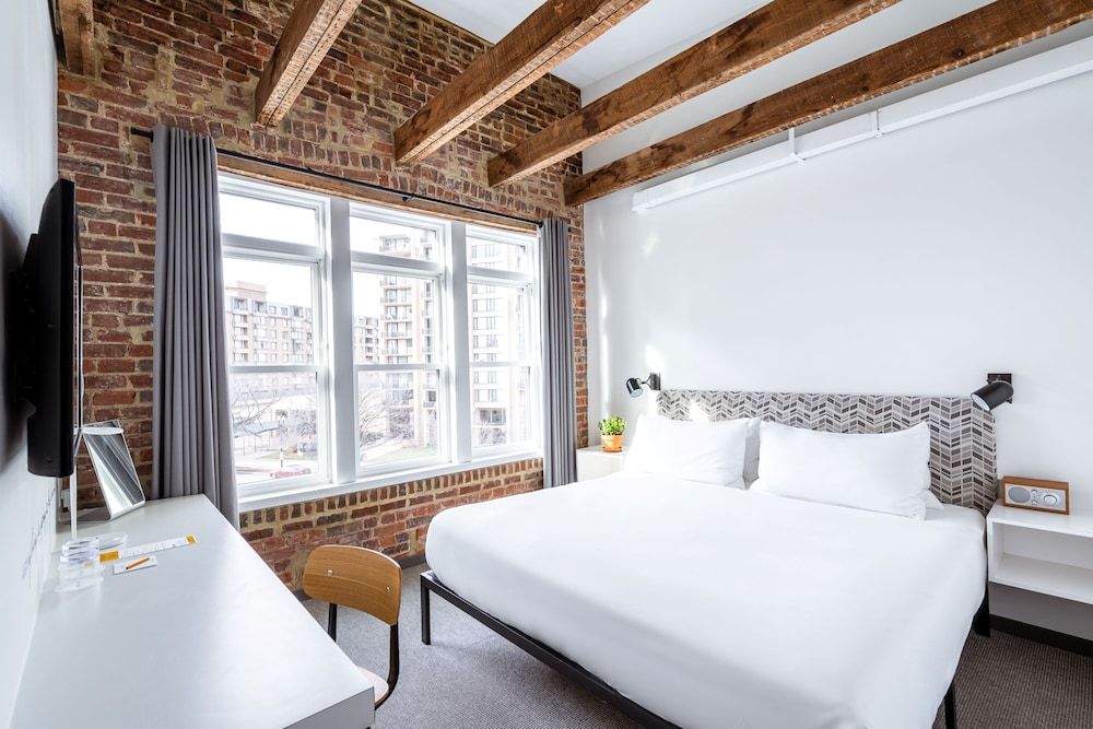 Loft, 1 King Bed