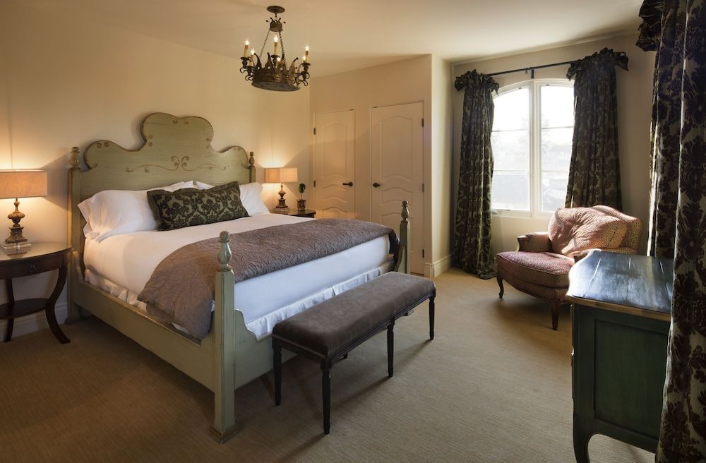 Suite, 1 King Bed