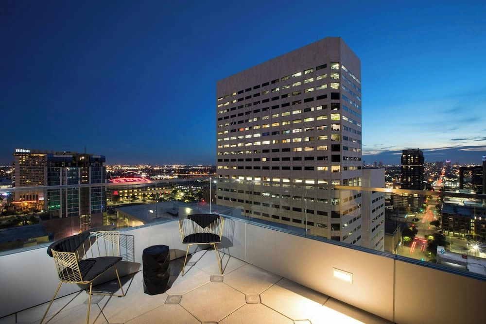 undefined The Laura Hotel, Houston Downtown, Autograph Collection 7