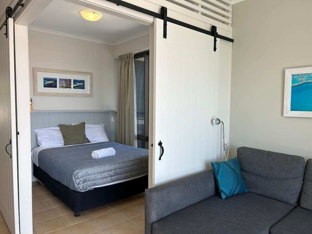 Whitsunday Terraces Hotel Airlie Beach Standard Apartment, 2 Bedrooms 2