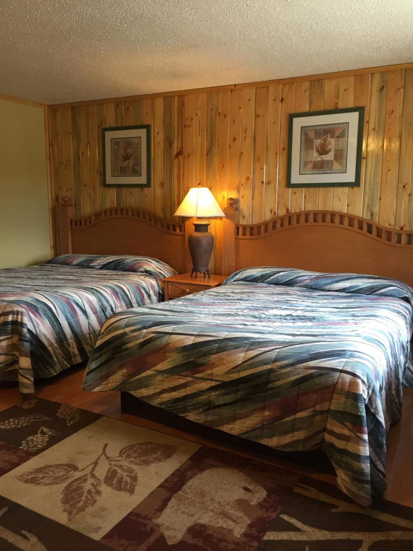Double Queen Kitchen - Pet Friendly