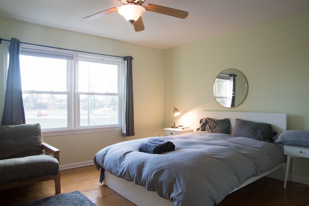 Condo, 2 Bedrooms