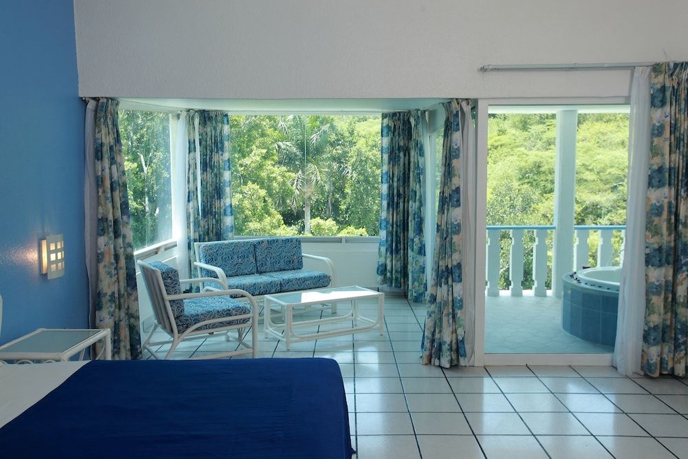 Hotel y Restaurante Villa Bejar Tequesquitengo Honeymoon Suite 7