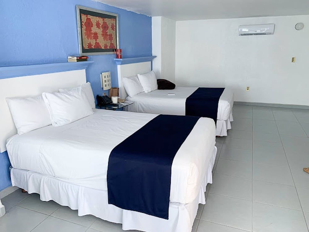 Hotel y Restaurante Villa Bejar Tequesquitengo Suite, 2 Double Beds, Lake View 6