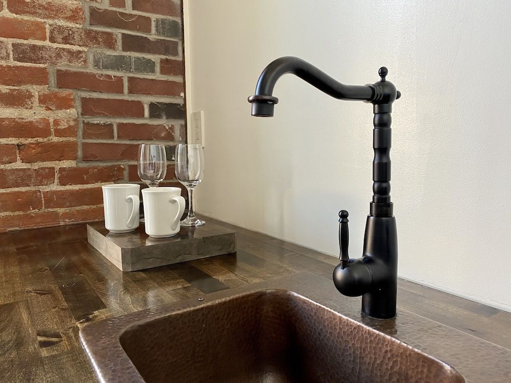 Eighteen-Ninety Sleepover Luxury Studio, 1 Double Bed, Accessible (203) 4