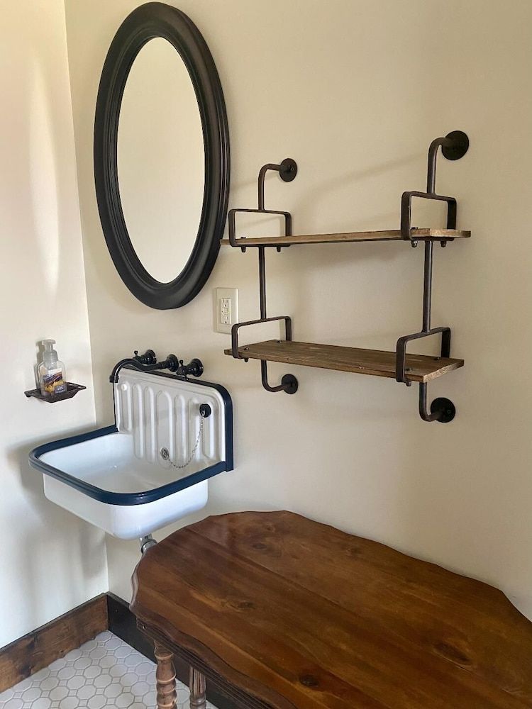 Eighteen-Ninety Sleepover Luxury Studio, 1 Double Bed, Accessible (203) 7