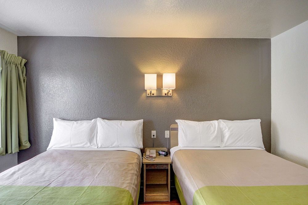 2 full size beds non smoking kitchenette