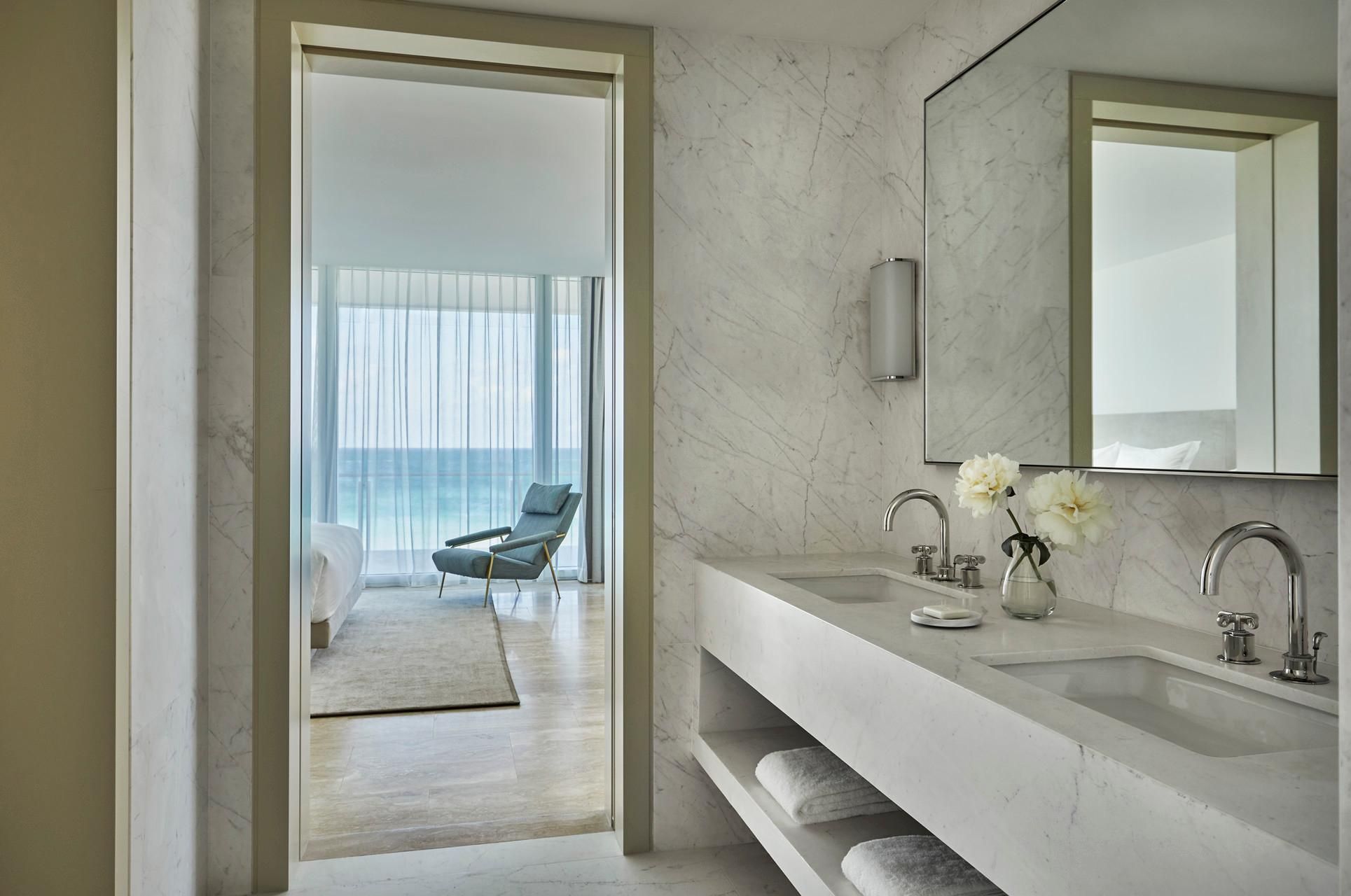 Ocean Front Two Bedroom Suite 2 king beds