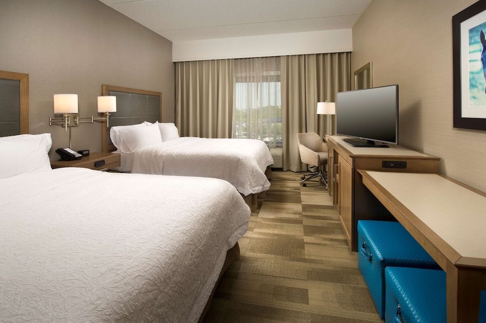 Room, 2 Queen Beds, Refrigerator