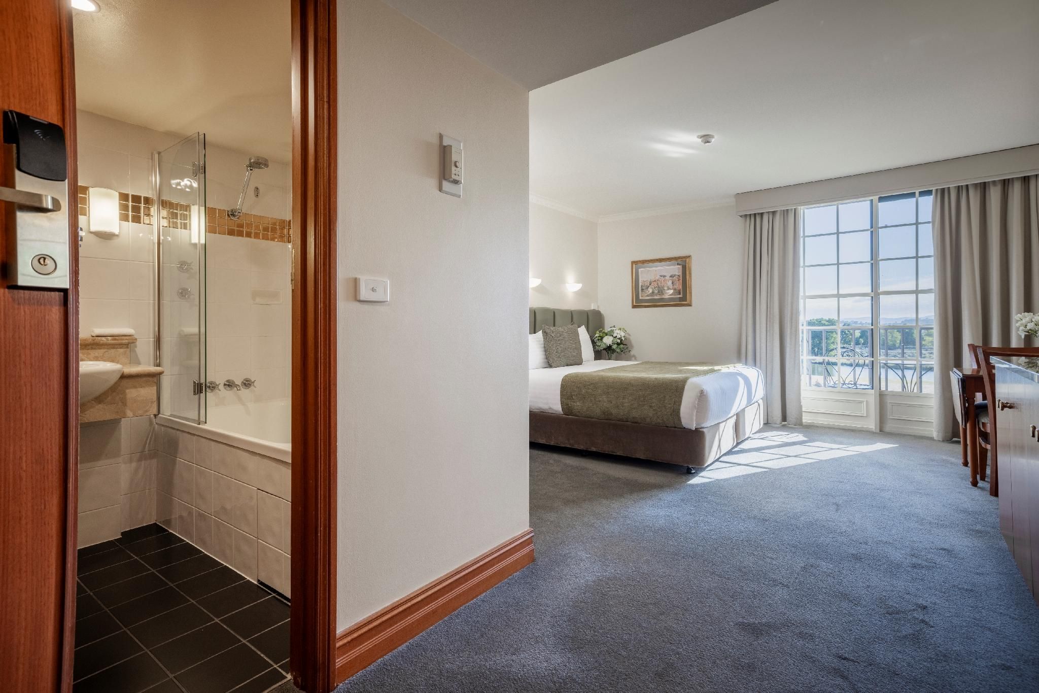 Country Club Tasmania Launceston Golf Executive 3