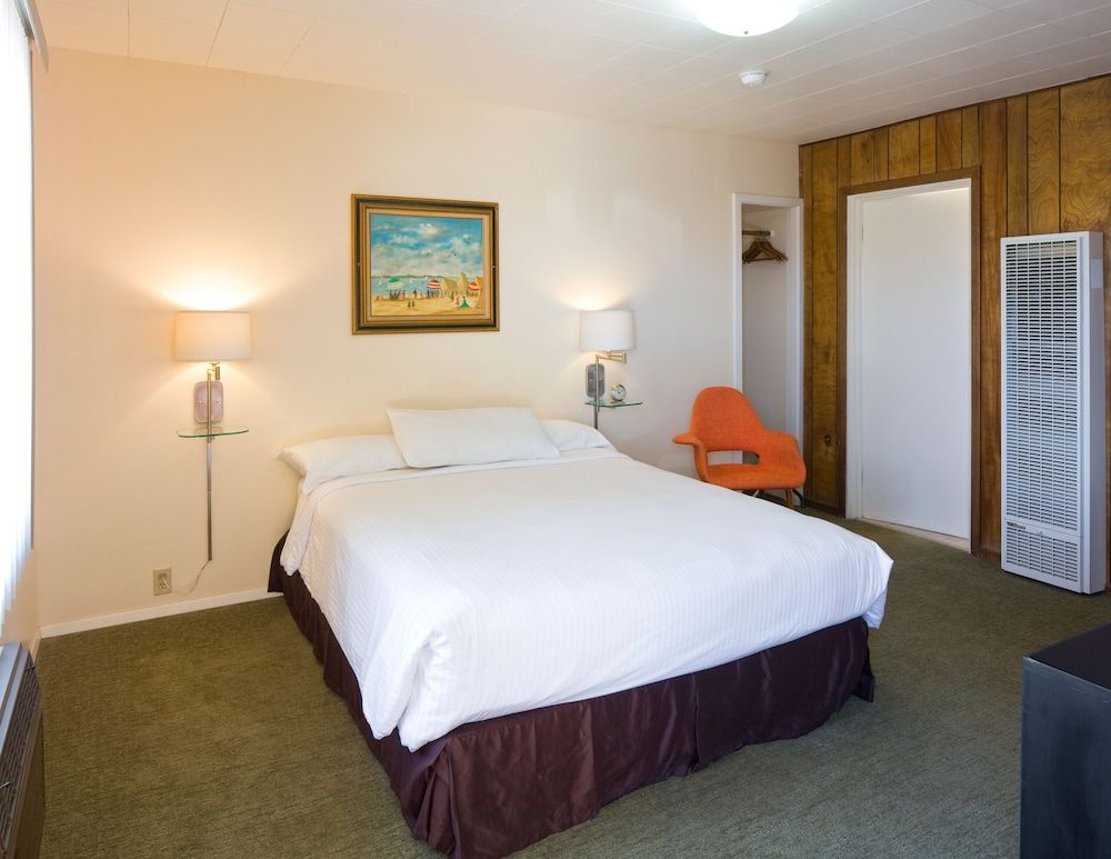 Sunset Motel Original Route 66 Room 4