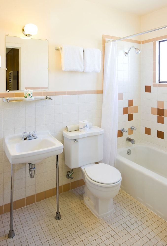 Sunset Motel Original Route 66 Room 7