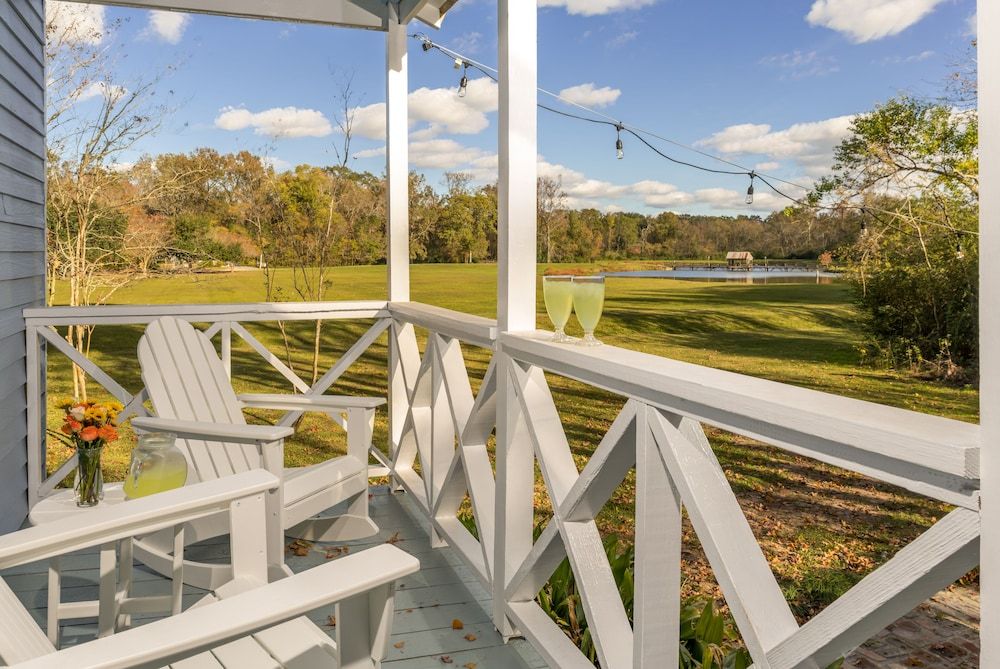 Maison D'Memoire Bed & Breakfast Cottages Room, Private Bathroom (Country Garden Cottage) 9