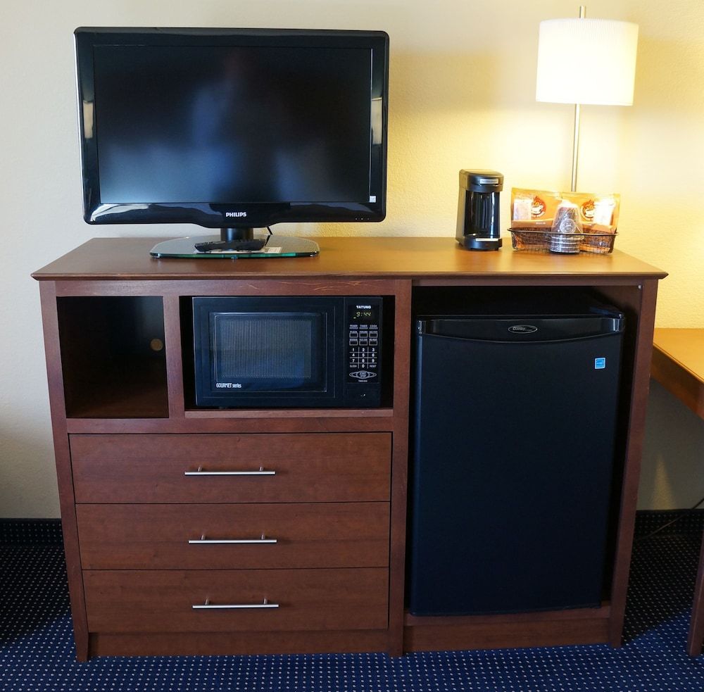 Suite, 1 King Bed, Non Smoking