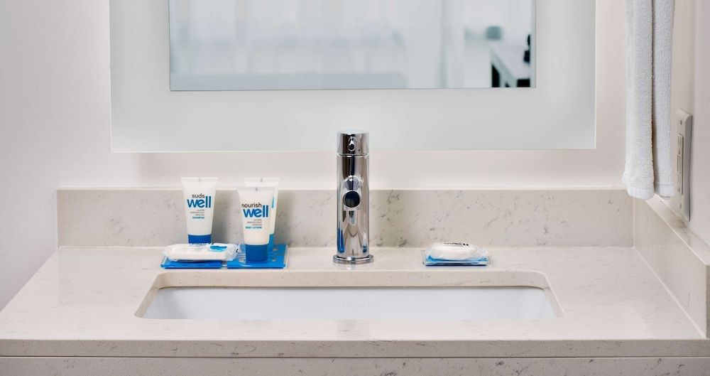 Hyatt House Washington DC/The Wharf Studio, 1 King Bed with Sofa bed, River View 8