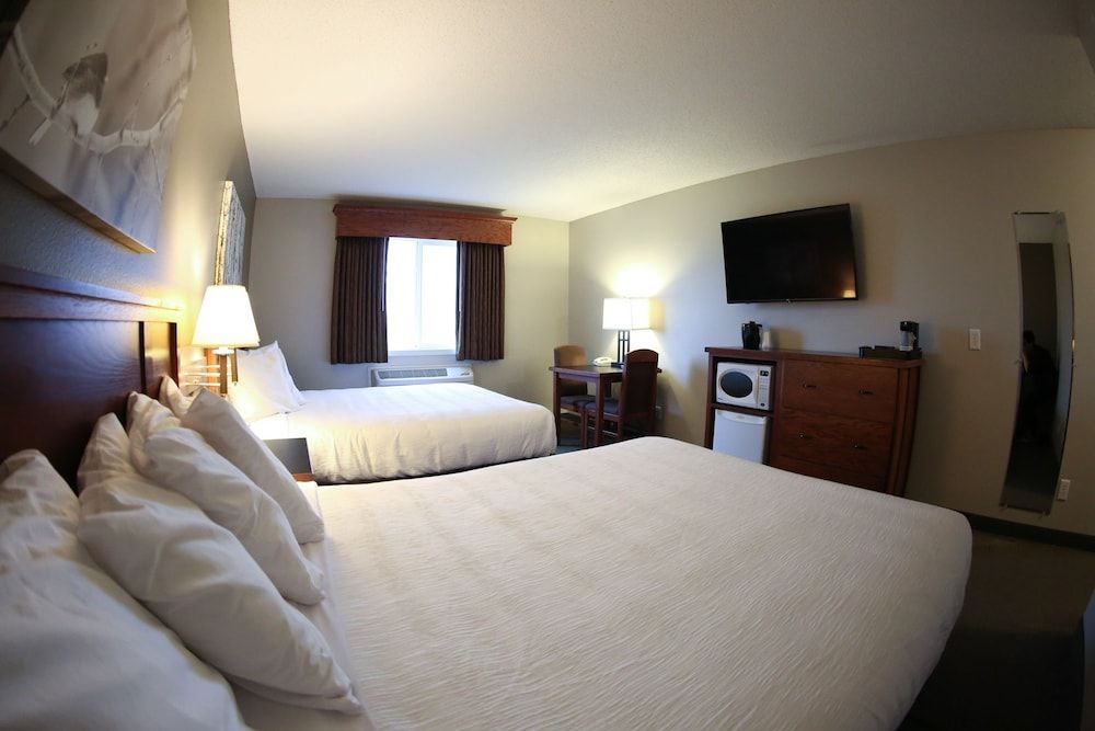 GrandStay Hotel & Suites Perham Standard Room, 2 Queen Beds