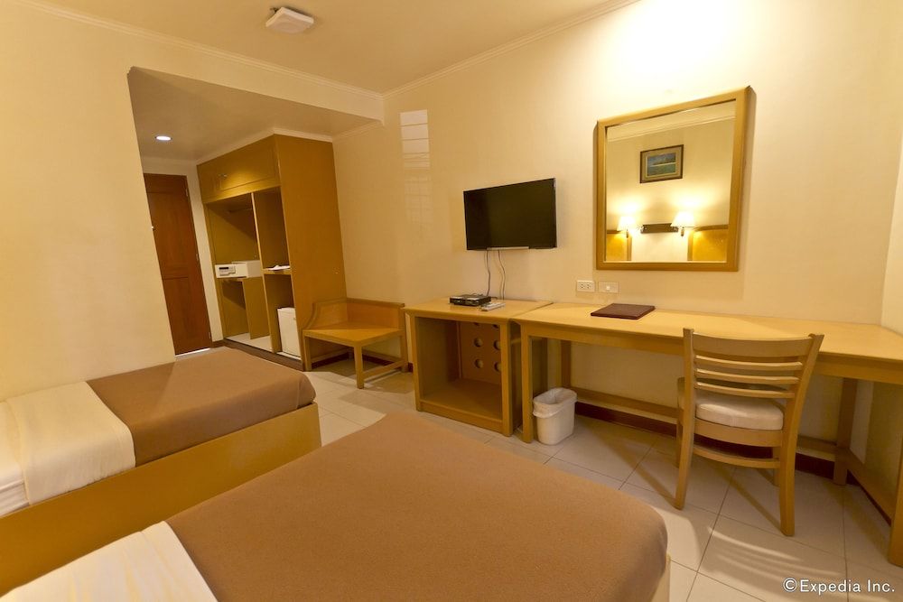 undefined Diplomat Hotel 8