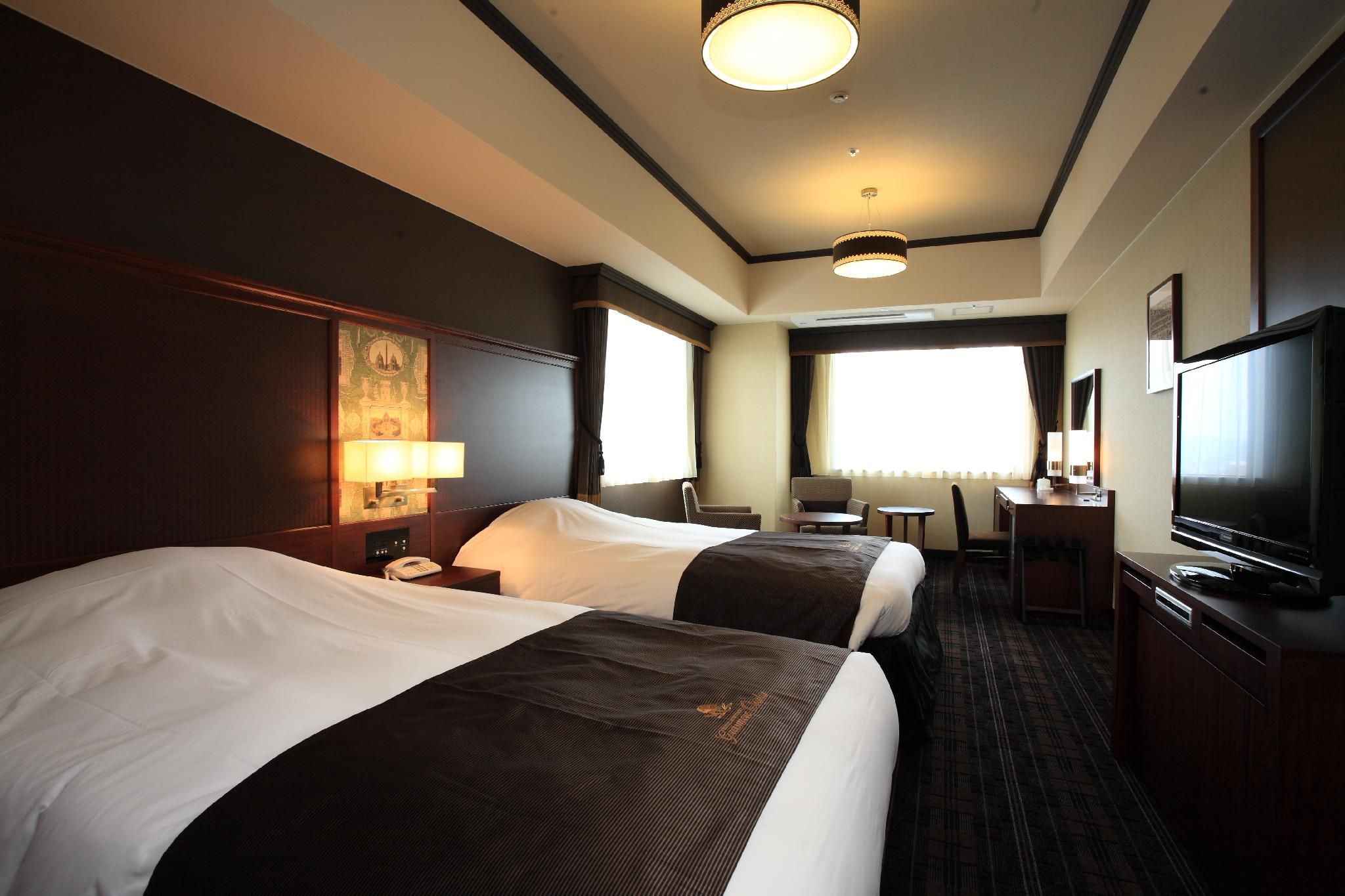 Corner Twin - Non-Smoking