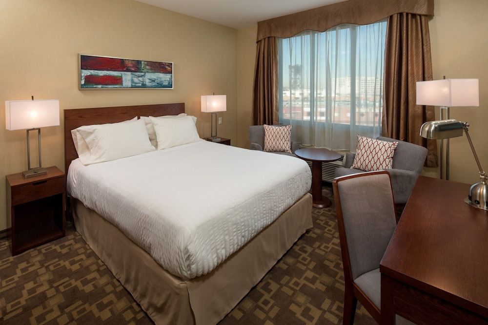 undefined Jaslin Hotel 10