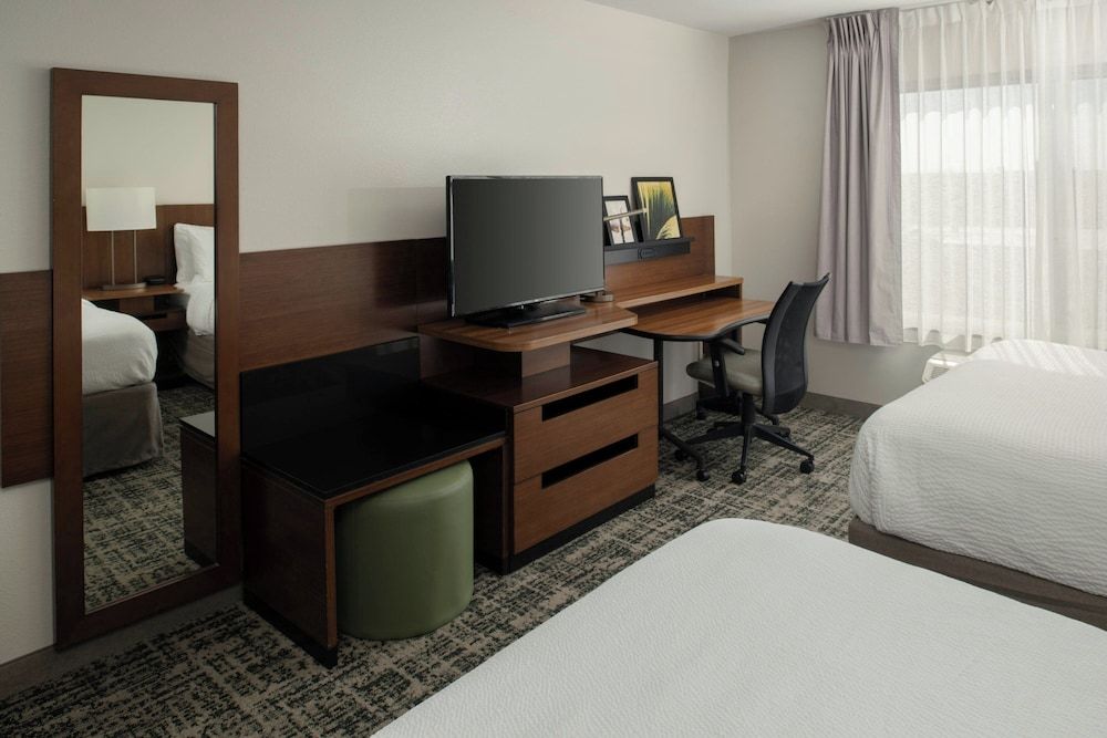 Room, 2 Queen Beds