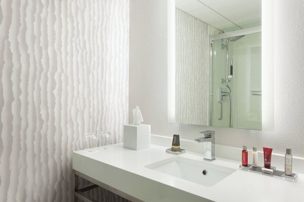 undefined Miami Airport Marriott 9