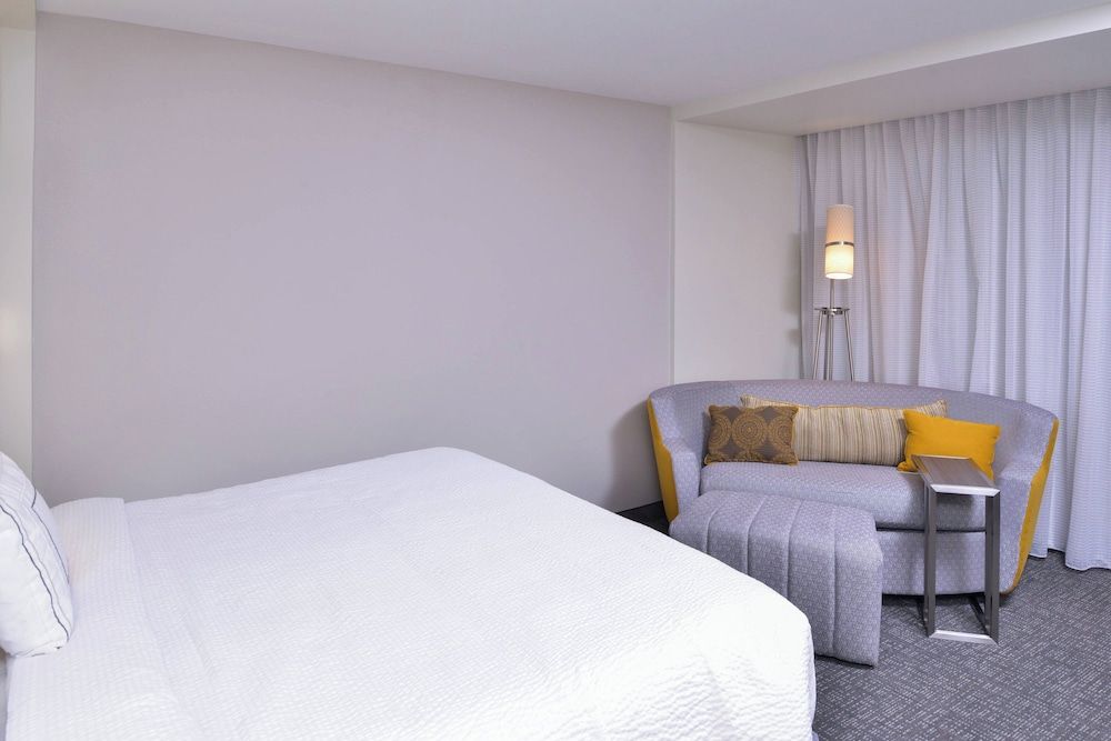 Room, 1 King Bed