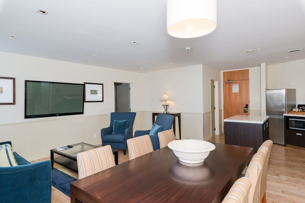 Scenic Hotel Southern Cross Executive Suite, 2 Bedrooms 6