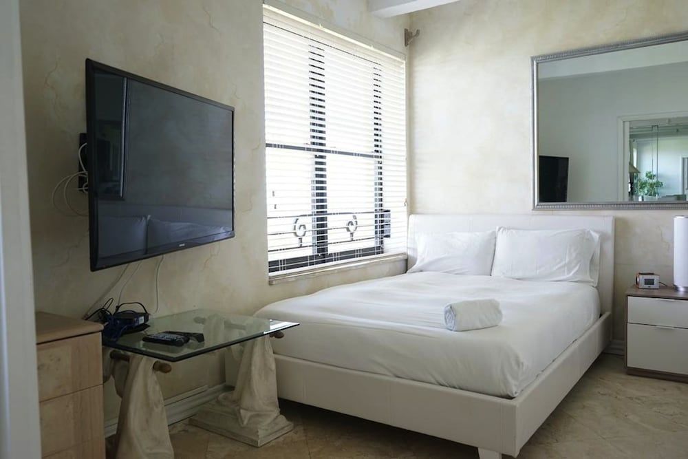 undefined Netherland Apartments by Royal Stays 5