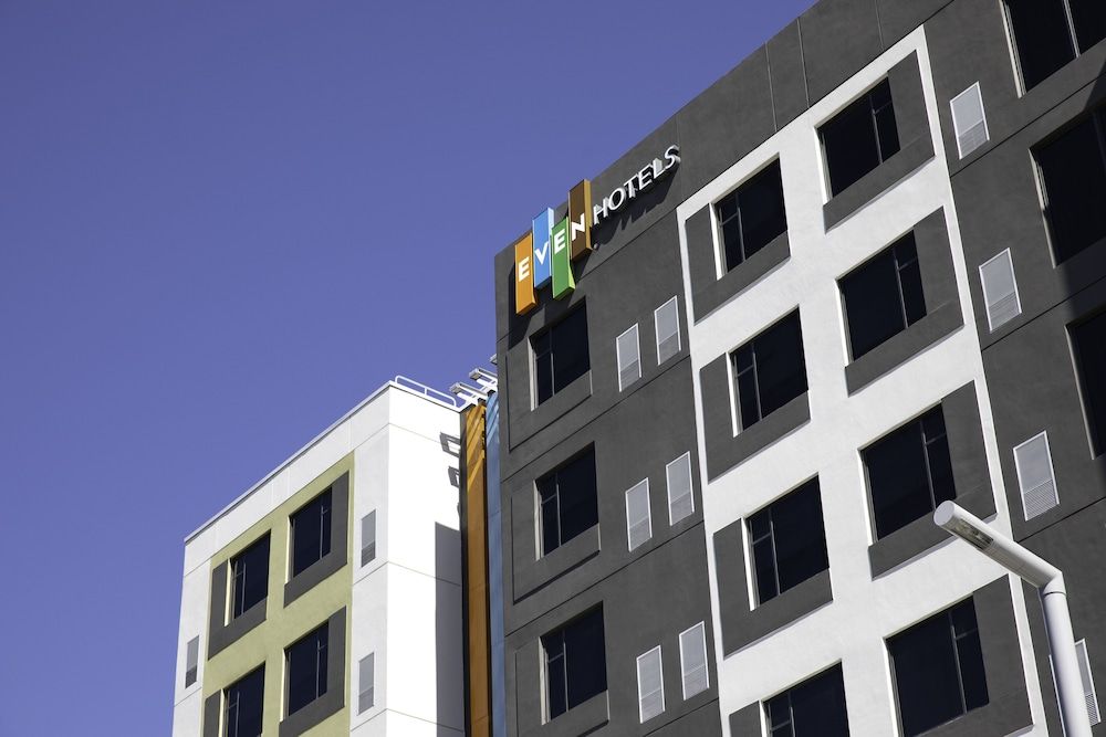 undefined EVEN Hotel Miami - Airport by IHG 8