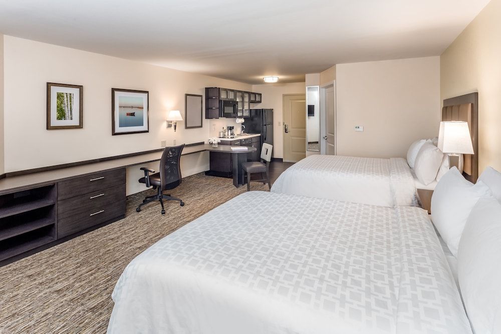 Studio Suite, 2 Queen Beds, Accessible (Communications, Accessible Tub)