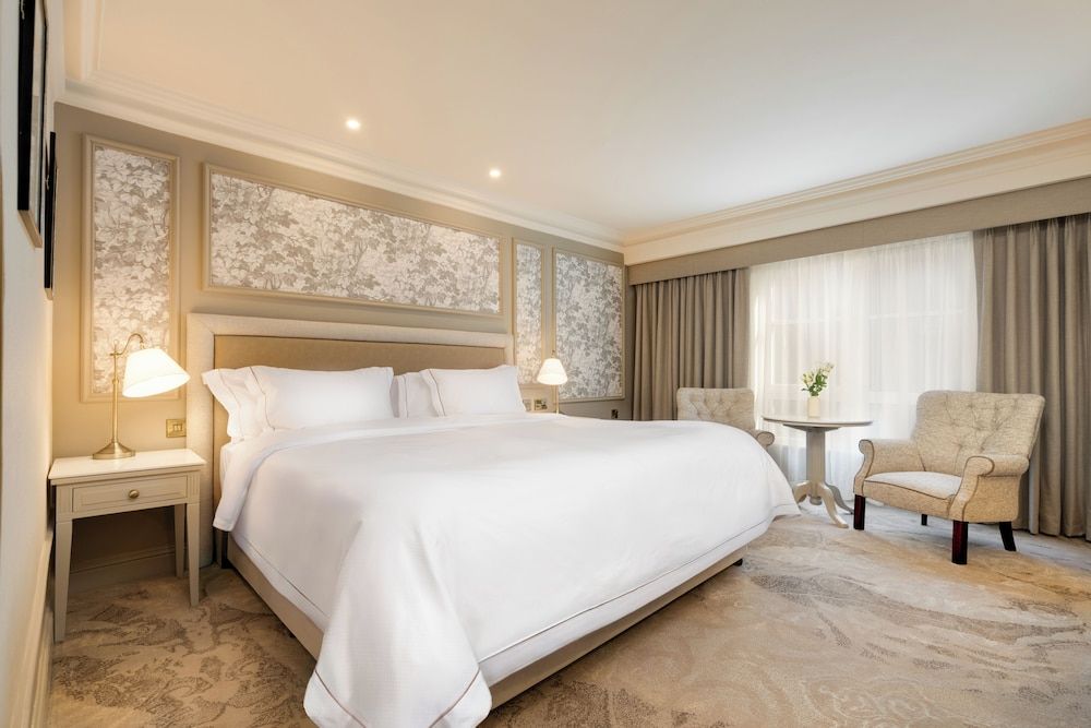 undefined Brooks Hotel 6