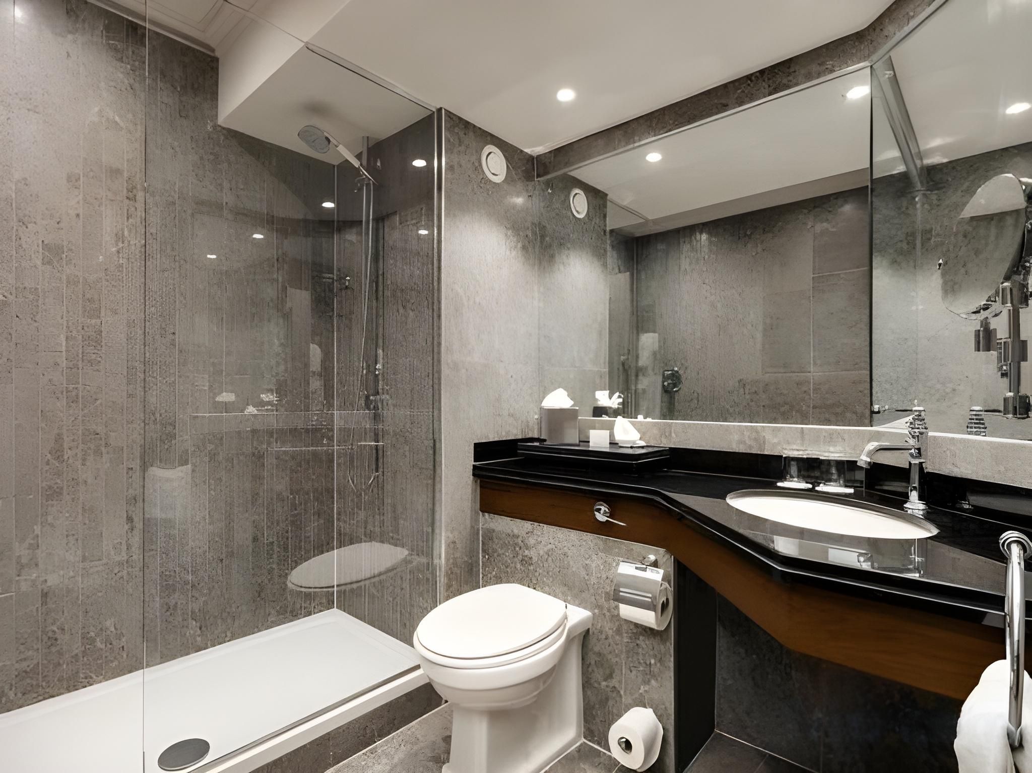 undefined Brooks Hotel 4