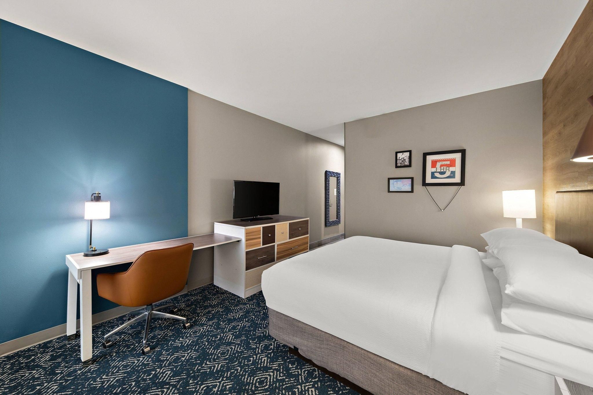 Four Points by Sheraton Plano Traditional, Guest room, 1 King 2