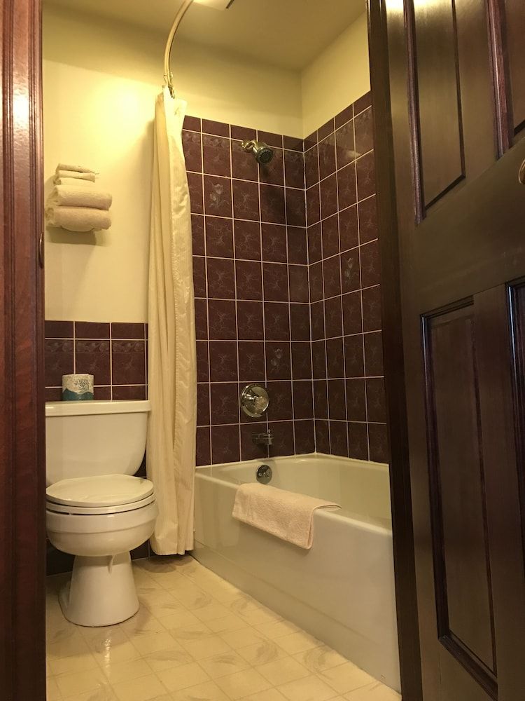 Uptown Motel Kenai Twin Room 6